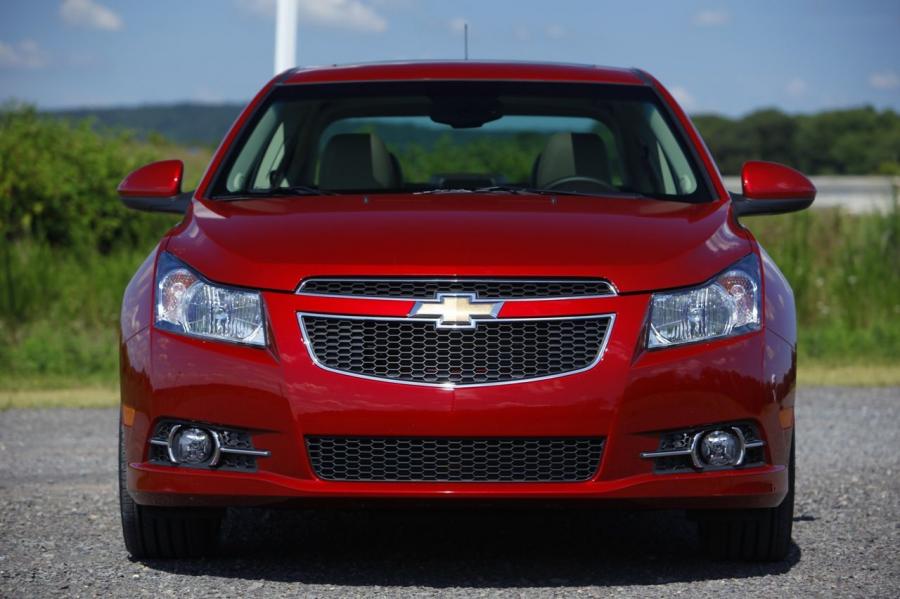  Chevrolet Cruze 2011 года  (фото 7 из 61)